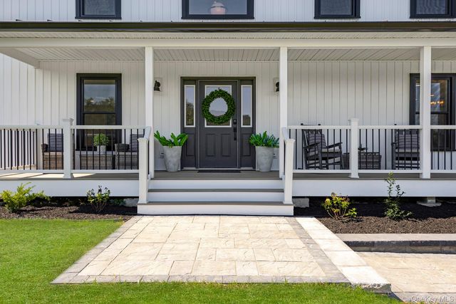 327 Hynes Road, Poughquag, NY 12570