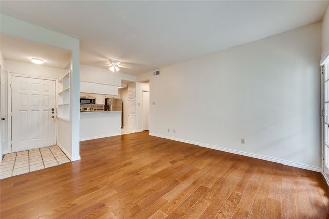 3110 Devonshire Drive 113, Plano, TX 75075