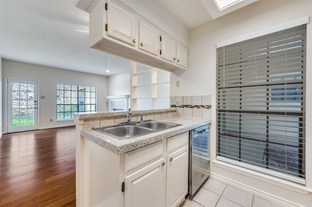 3110 Devonshire Drive 113, Plano, TX 75075