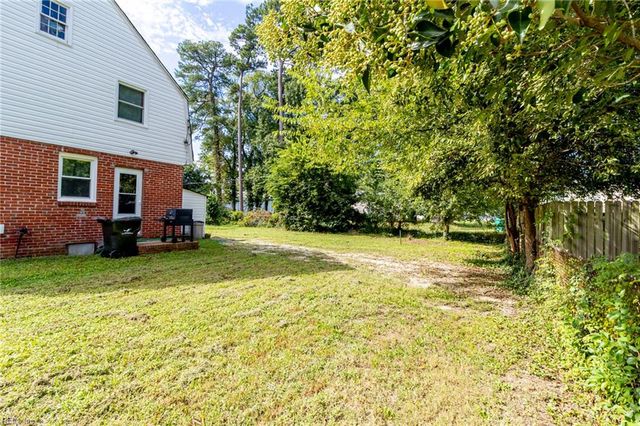 937 Dogwood TER, Norfolk, VA 23502