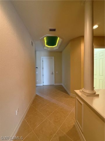 7168 Lemuria CIR 1701, Naples, FL 34109