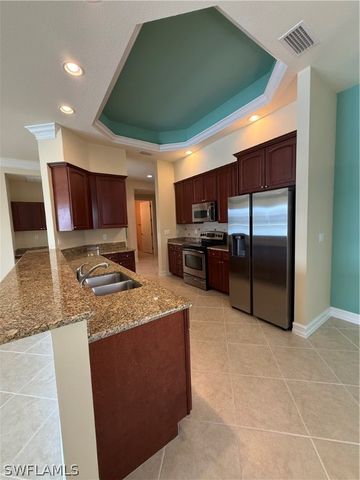 7168 Lemuria CIR 1701, Naples, FL 34109