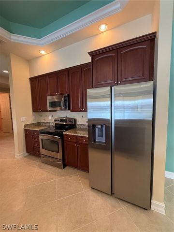 7168 Lemuria CIR 1701, Naples, FL 34109