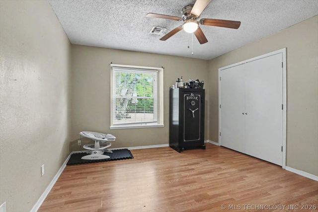 11756 S 272nd East Avenue, Coweta, OK 74429