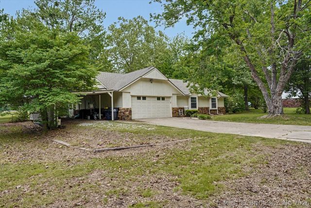 11756 S 272nd East Avenue, Coweta, OK 74429