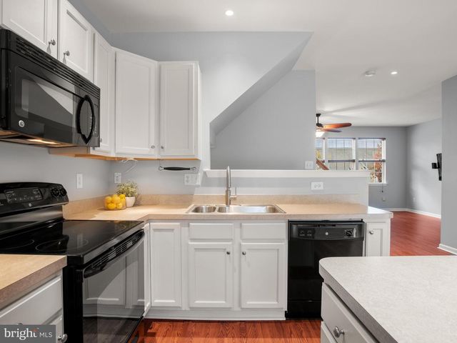 2746 FYNAMORE LN, Downingtown, PA 19335