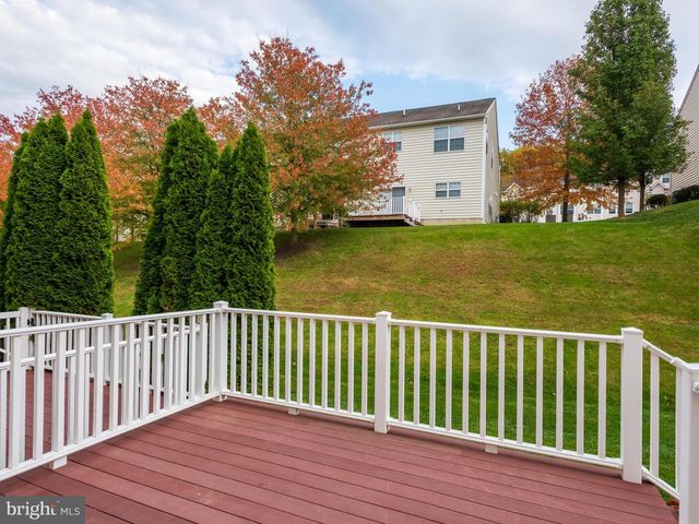 2746 FYNAMORE LN, Downingtown, PA 19335