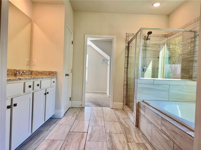 4293 Shandi Cove, Hoschton, GA 30548