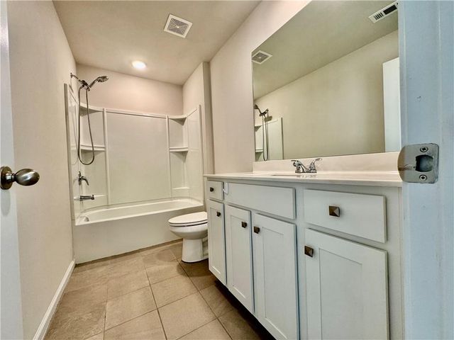 4293 Shandi Cove, Hoschton, GA 30548