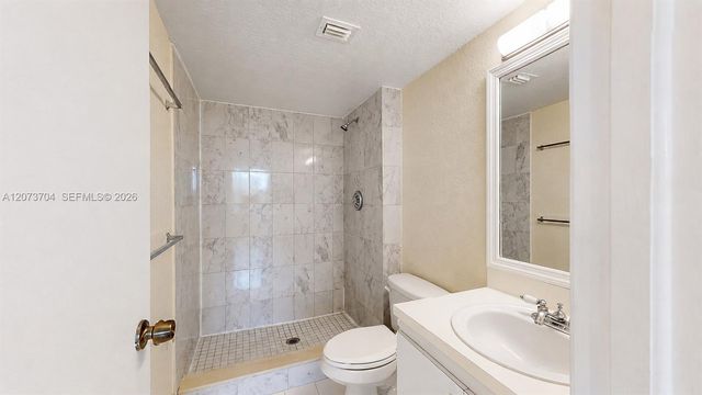 9360 Fontainebleau Boulevard 510, Miami, FL 33172