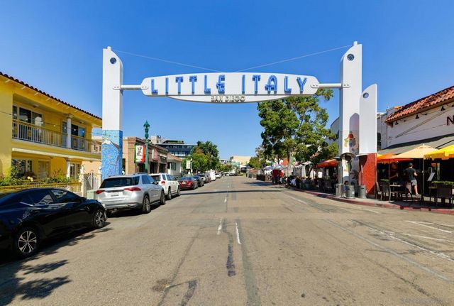 941 W Hawthorn St 8, San Diego, CA 92101