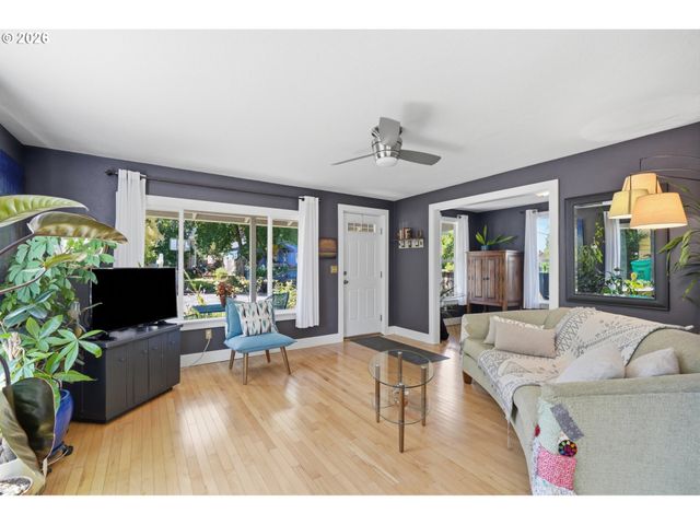 9418 N ALLEGHENY Ave, Portland, OR 97203