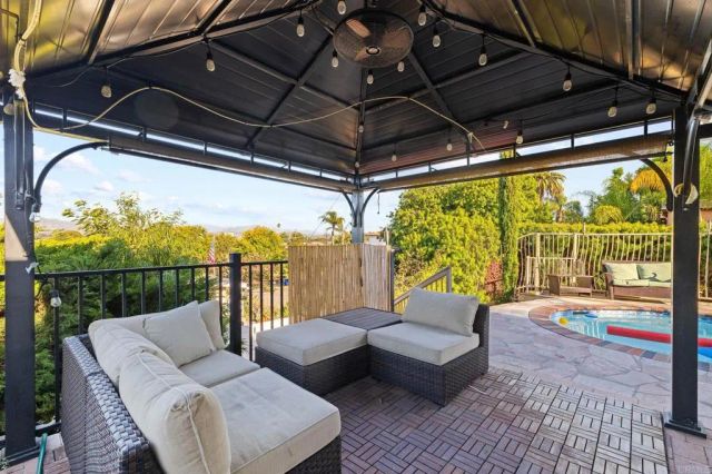 731 Dewane Drive, El Cajon, CA 92020