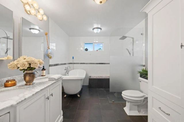 731 Dewane Drive, El Cajon, CA 92020