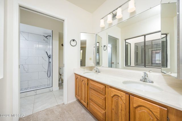 2284 W Paseo Cielo, Tucson, AZ 85742