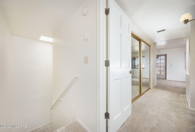 2284 W Paseo Cielo, Tucson, AZ 85742