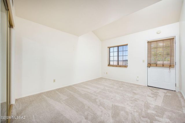 2284 W Paseo Cielo, Tucson, AZ 85742