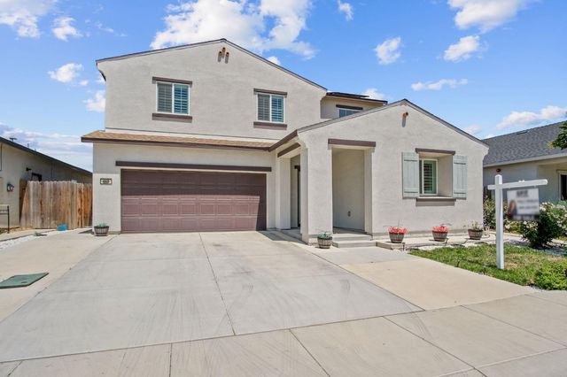 668 Cheshire Dr, Patterson, CA 95363