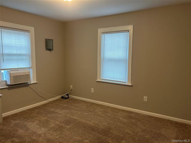 24815 89th Avenue Apt 2, Bellerose, NY 11426