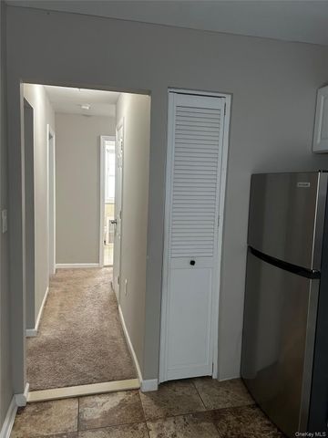 24815 89th Avenue Apt 2, Bellerose, NY 11426