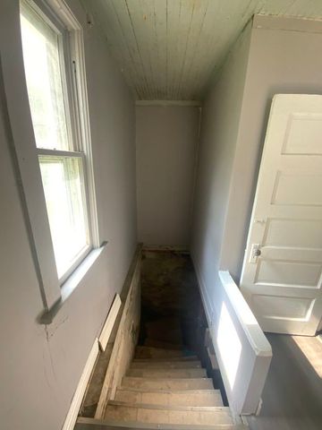 437 Powers Lane, Decatur, IL 62522