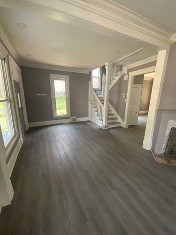 437 Powers Lane, Decatur, IL 62522