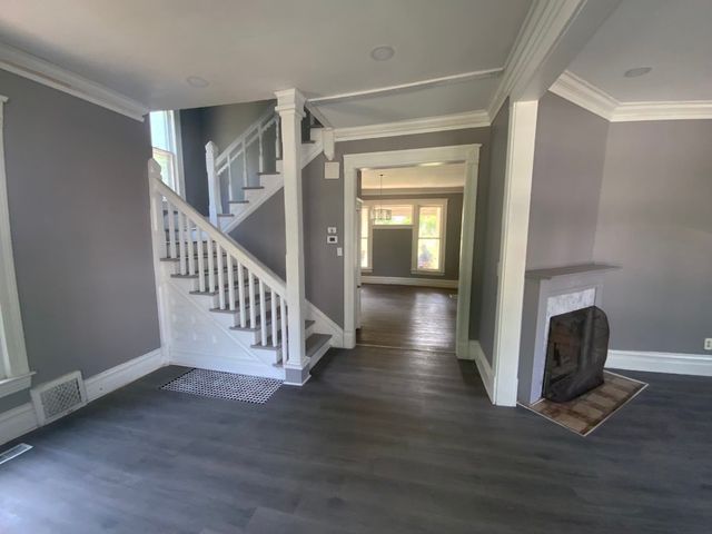 437 Powers Lane, Decatur, IL 62522