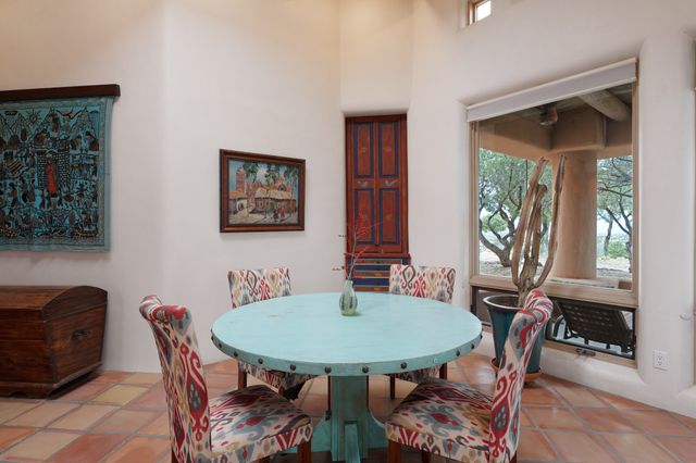 103-B Estrellas De Tano, Santa Fe, NM 87506