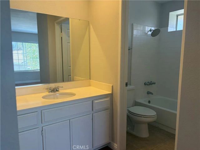 873 S Sapphire, Anaheim Hills, CA 92807