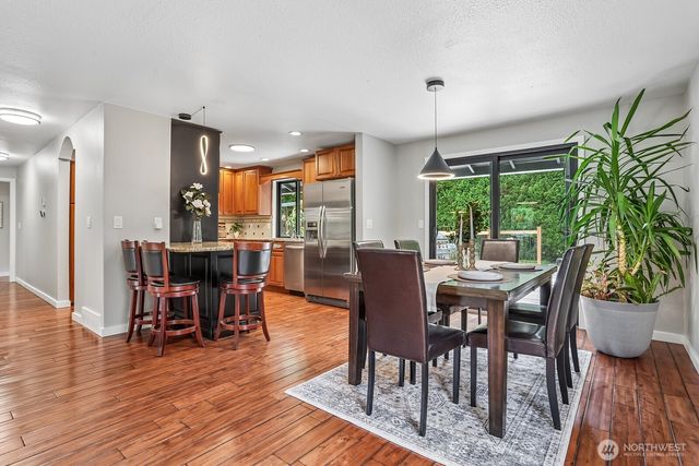 12004 81st Avenue NE, Kirkland, WA 98034