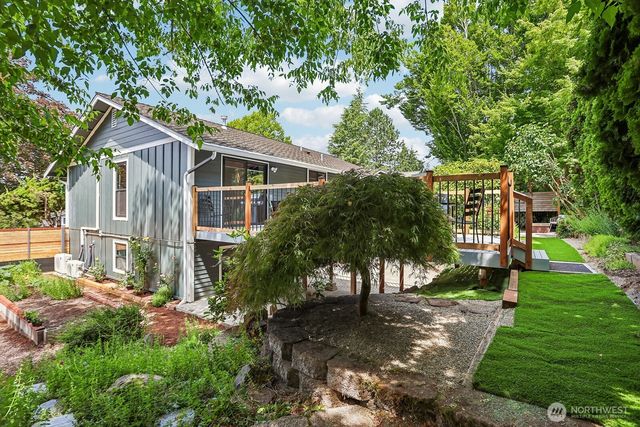 12004 81st Avenue NE, Kirkland, WA 98034
