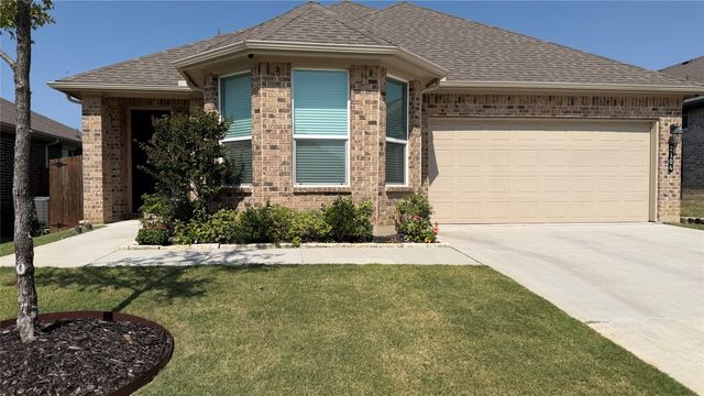 2104 Blackcap Street, Denton, TX 76205