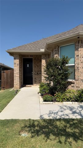 2104 Blackcap Street, Denton, TX 76205