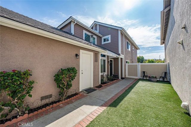 21056 Champlain, Lake Forest, CA 92630