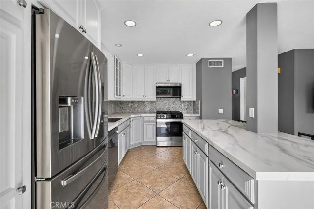 21056 Champlain, Lake Forest, CA 92630