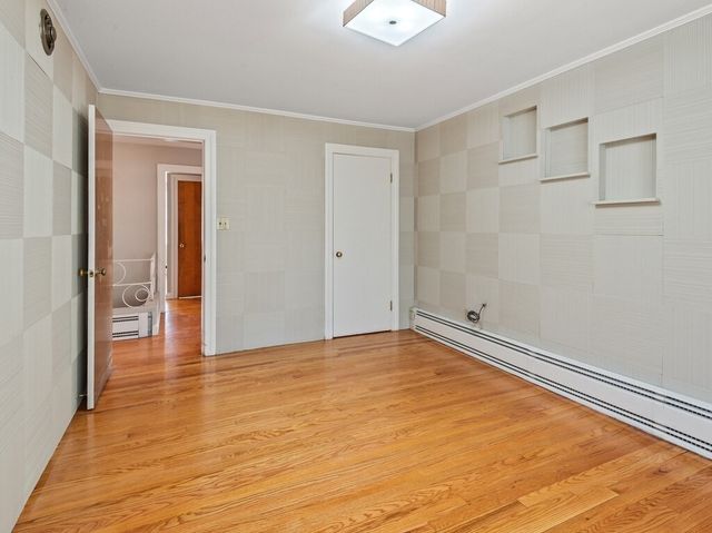 42 Ellis Dr., Worcester, MA 01609