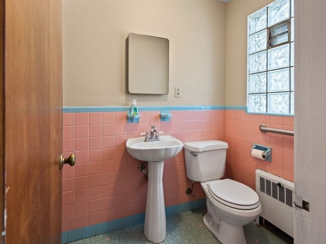 42 Ellis Dr., Worcester, MA 01609