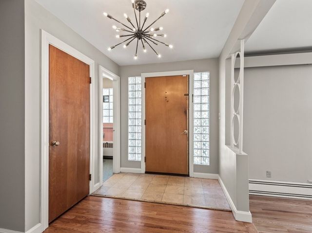 42 Ellis Dr., Worcester, MA 01609