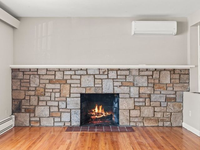 42 Ellis Dr., Worcester, MA 01609