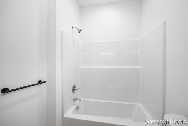 5352 Plainfield Avenue, Grand Rapids, MI 49525