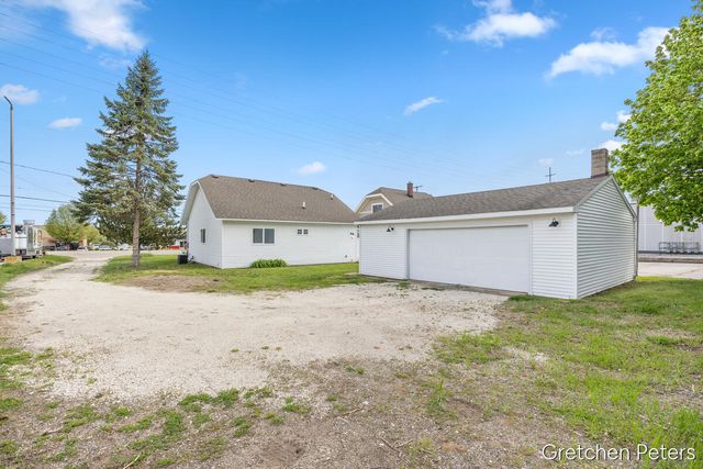 5352 Plainfield Avenue, Grand Rapids, MI 49525