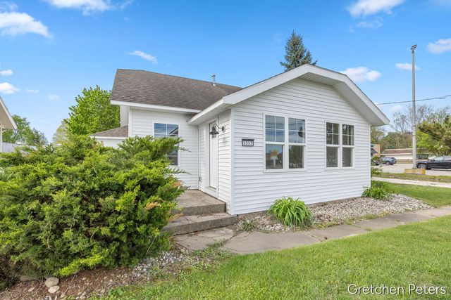 5352 Plainfield Avenue, Grand Rapids, MI 49525