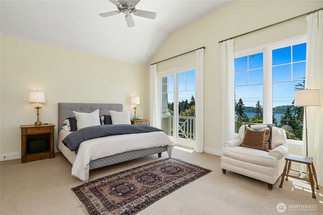 502 95th Avenue NE, Bellevue, WA 98004