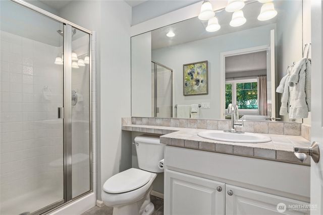 502 95th Avenue NE, Bellevue, WA 98004