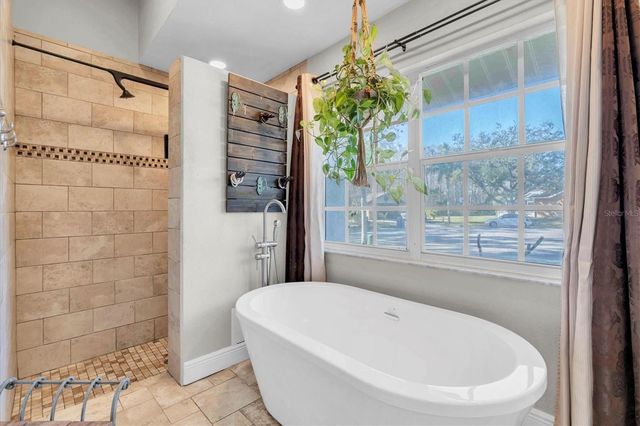 5206 LAGOS COURT, New Port Richey, FL 34655