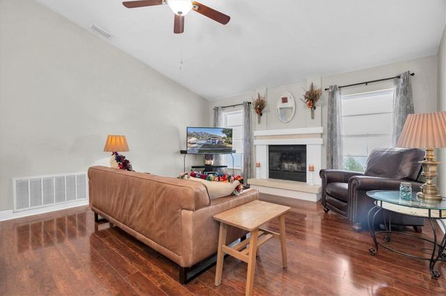 5206 LAGOS COURT, New Port Richey, FL 34655