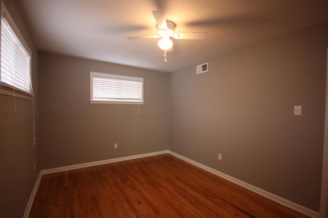 2780 ELMORE PARK RD, Bartlett, TN 38134