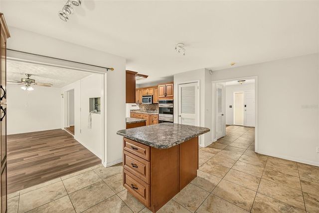 303 SAINT AUGUSTINE AVENUE, Temple Terrace, FL 33617