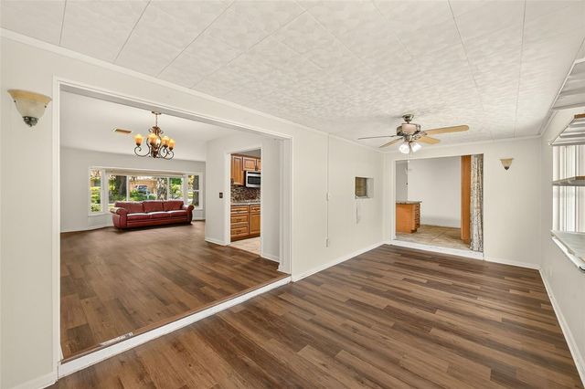 303 SAINT AUGUSTINE AVENUE, Temple Terrace, FL 33617