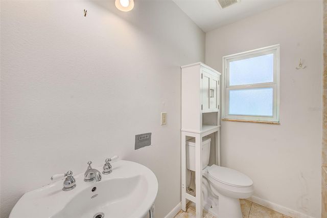 303 SAINT AUGUSTINE AVENUE, Temple Terrace, FL 33617